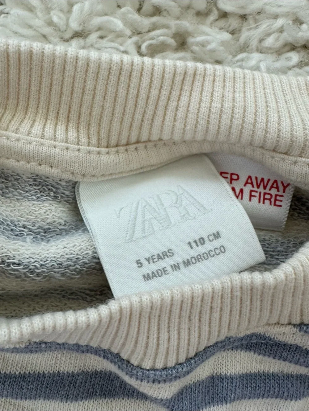 Zara Striped Blue Sweatshirt